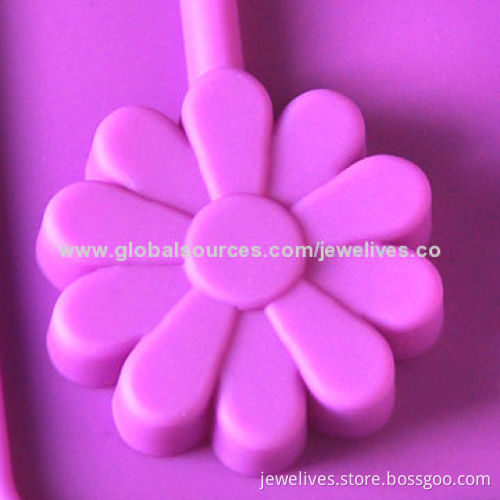 New Arrival Ice Cube, Made of Food-safe Silicone, Good for Promotion